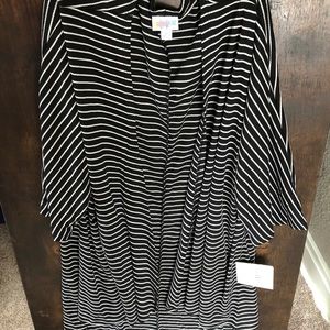 Lularoe Lindsay medium